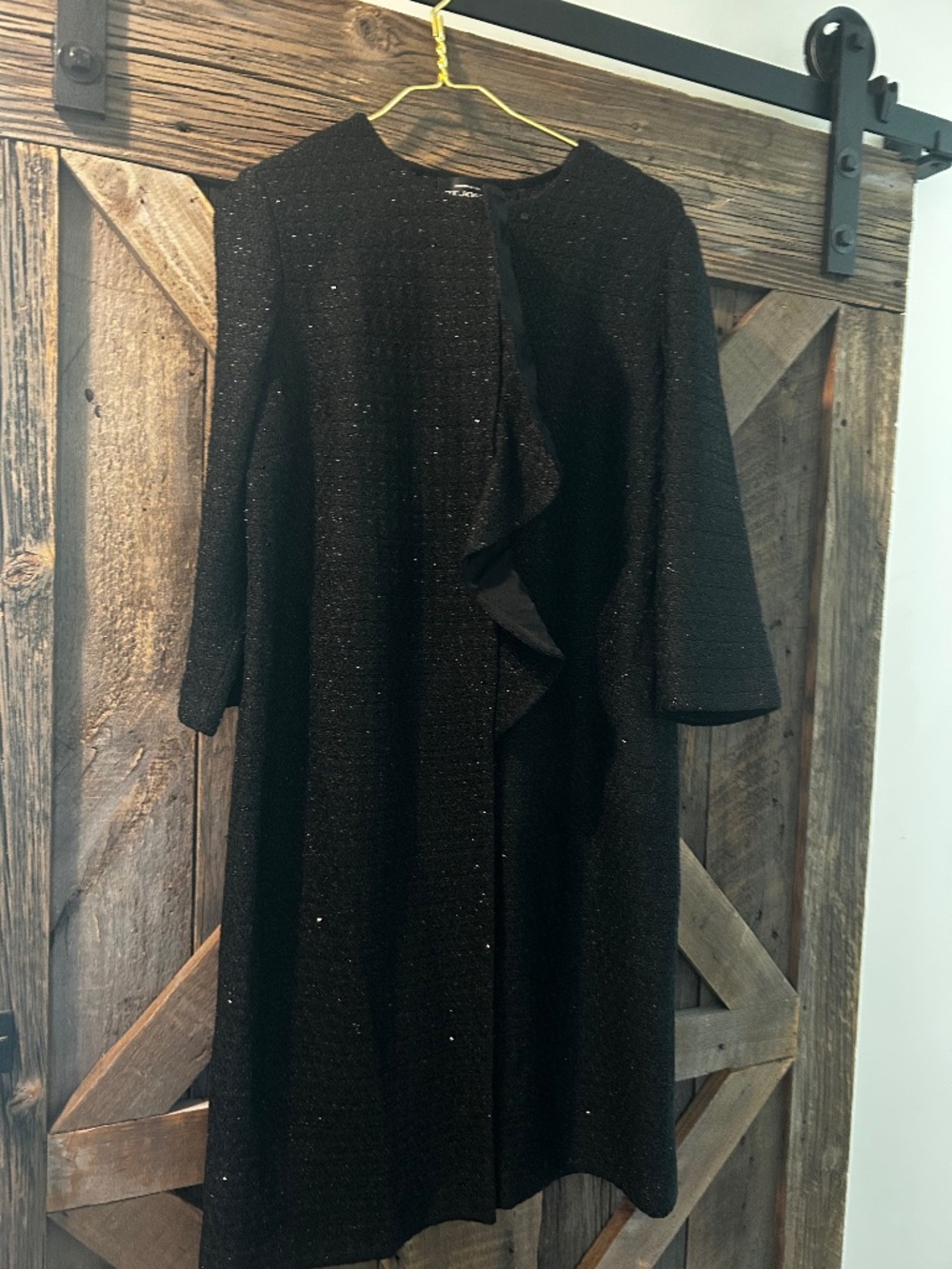 ST JOHN BOUTIQUES USA BLACK RUFFLE WOOL METALLIC JACKET SIZE 8